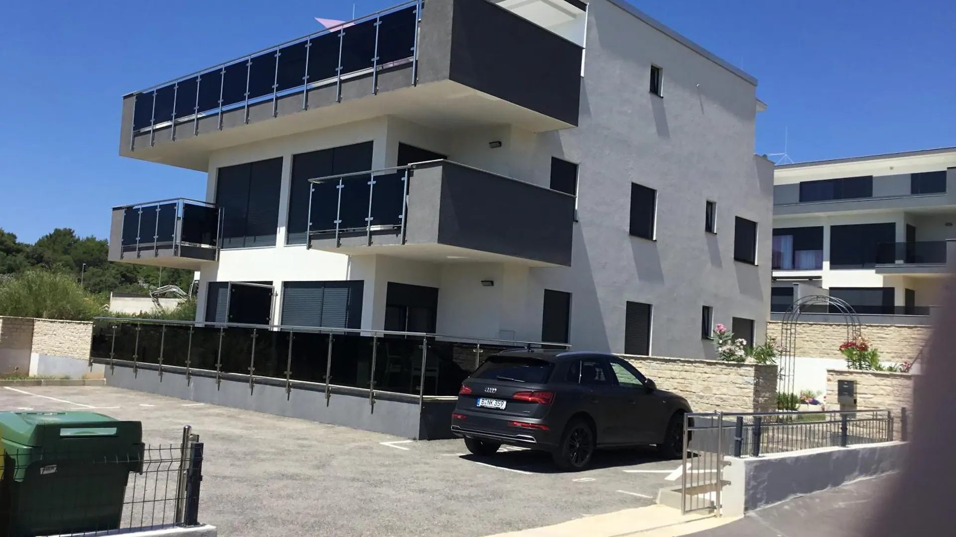 Apartment Black&White 1 Krk Town